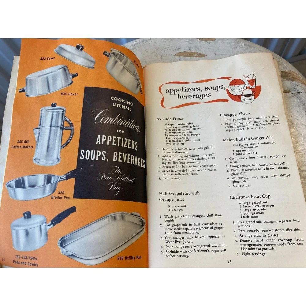 1950s Wear Ever New Method Cooking Instruction Book